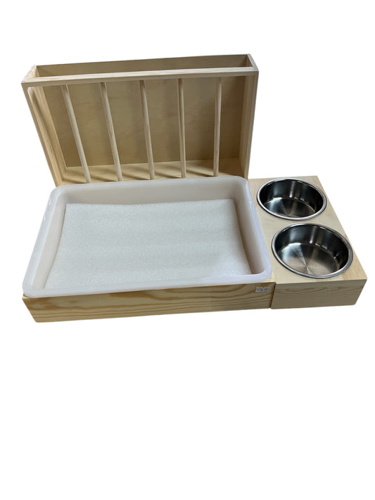 Litter Tray Feeding Station